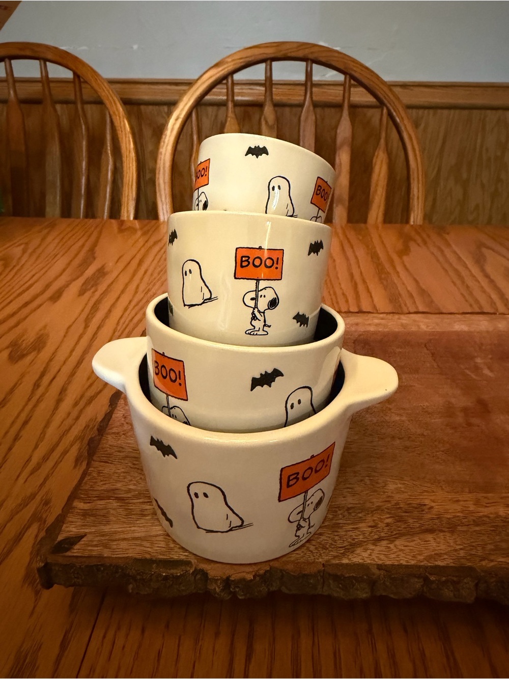 Rae Dunn x Peanuts Snoopy Great Pumpkin Halloween Nesting Measuring Cups SET/4